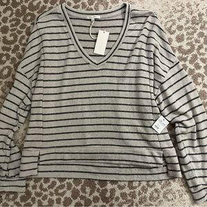 Brand new with Tags Womens Z Supply size small top